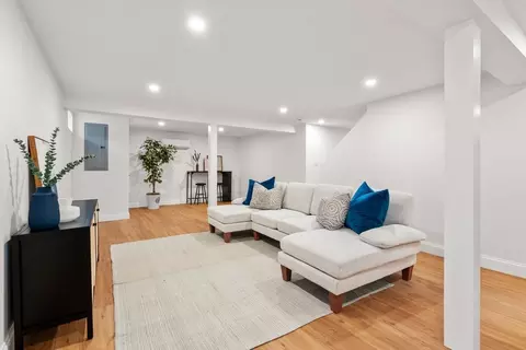 Living - 8 Everett St, Wakefield, MA 01880 photo 3 of 3