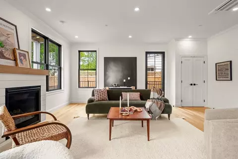 Living - 27 Shepard St #5, Brighton, MA 02135 photo 2 of 2
