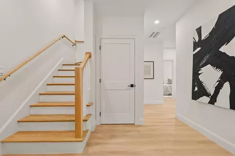 Entry Way - 27 Shepard St #5, Brighton, MA 02135 photo 1 of 2