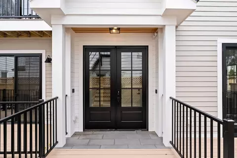 Exterior - 27 Shepard St #5, Brighton, MA 02135 photo 2 of 5