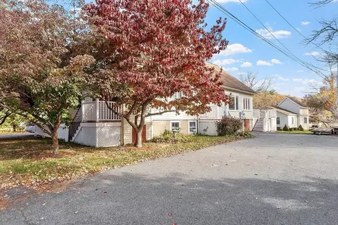 6 Amherst St, Billerica, MA 01821