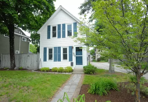 1832 Main St, Concord, MA 01742