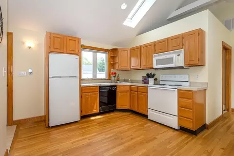Kitchen - 10 Cedarcrest, Canton, MA 02021 photo 3 of 4