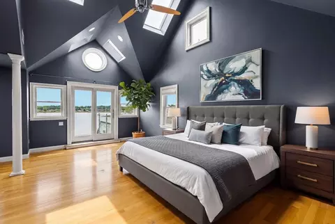 Bedroom - 35 Doty Ave, Danvers, MA 01923 photo 1 of 2