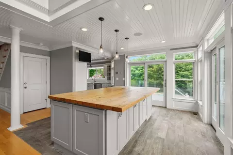 Kitchen - 35 Doty Ave, Danvers, MA 01923 photo 3 of 4