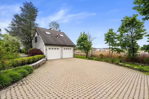 Exterior - 35 Doty Ave, Danvers, MA 01923 photo 8 of 8