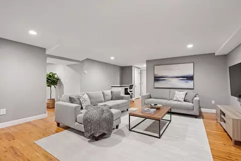 Living - 35 Doty Ave, Danvers, MA 01923 photo 3 of 3