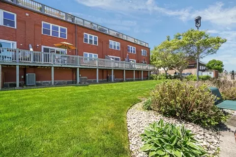 Exterior - 45 Main St #112, Wareham, MA 02571 photo 5 of 5