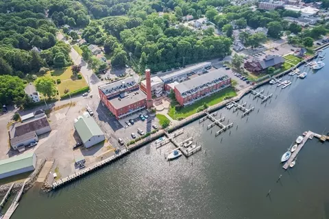View/Area - 45 Main St #112, Wareham, MA 02571 photo 2 of 4