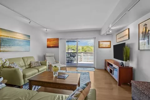 Living - 45 Main St #112, Wareham, MA 02571 photo 5 of 5