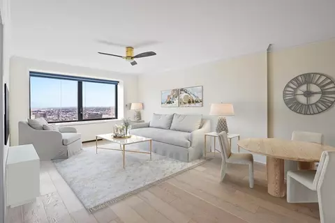85 E India Row #36D, Boston, MA 02110