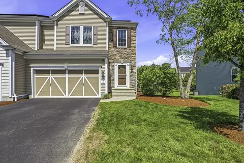 11 Crispwater Way #11, Hopkinton, MA 01748