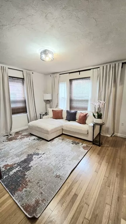 407 Washington St #2, Boston, MA 02124