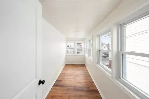 Entry Way - 16 Oakes St, Everett, MA 02149 photo 4 of 5