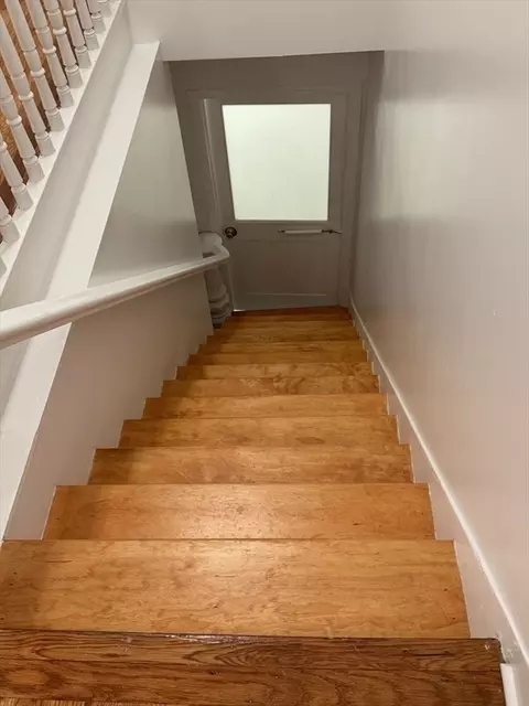Entry Way - 16 Oakes St, Everett, MA 02149 photo 1 of 5