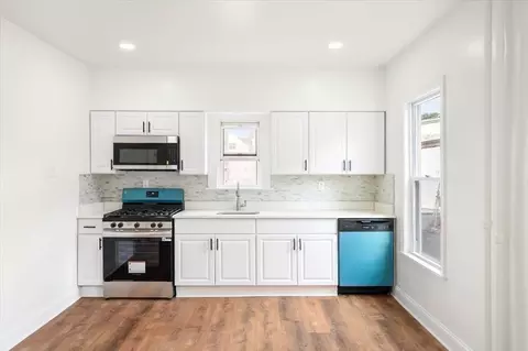 Kitchen - 16 Oakes St, Everett, MA 02149 photo 4 of 8