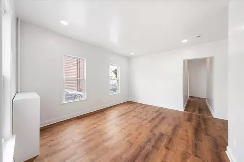Living - 16 Oakes St, Everett, MA 02149 photo 3 of 5