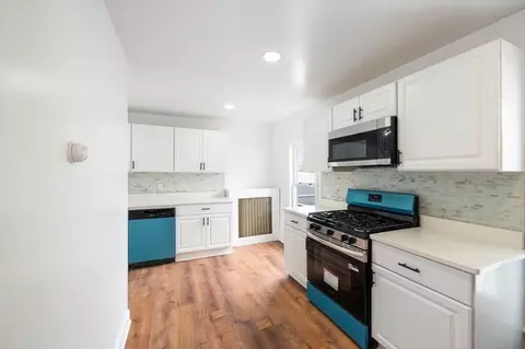 Kitchen - 16 Oakes St, Everett, MA 02149 photo 2 of 8