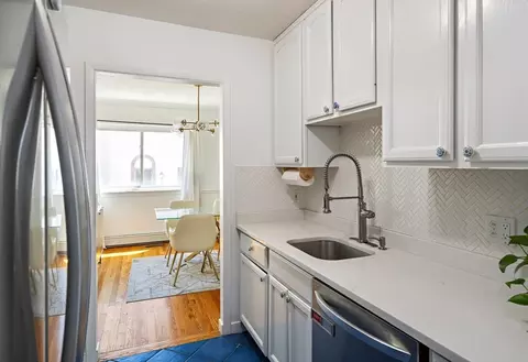 Kitchen - 1 Charles St #V, Reading, MA 01867 photo 2 of 2