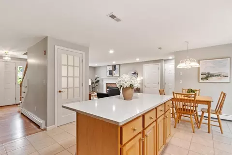 10 John Swift Rd, Acton, MA 01720 photo 6