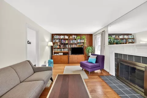 121 Benz St, Springfield, MA 01118 photo 7