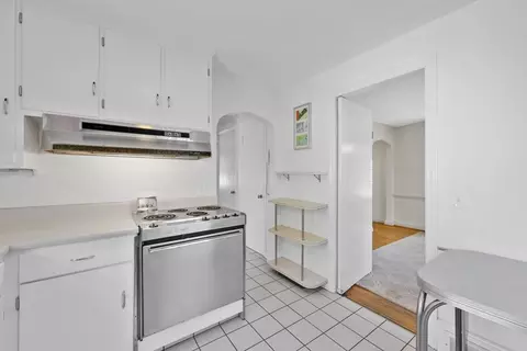 121 Benz St, Springfield, MA 01118 photo 18