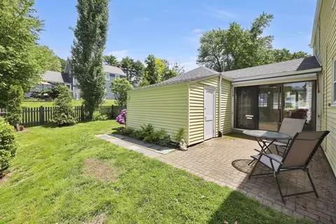 121 Benz St, Springfield, MA 01118 photo 25