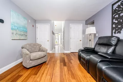 Entry Way - 21 Rolling Green Ln #140, Mashpee, MA 02649 photo 1 of 3