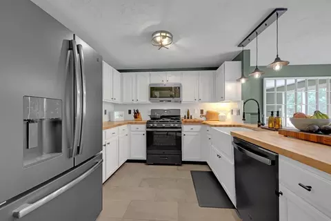 29 Coldspring Dr #D, Sutton, MA 01590 photo 11