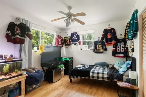 Bedroom - 71 Hesperus Ave, Gloucester, MA 01930 photo 6 of 6