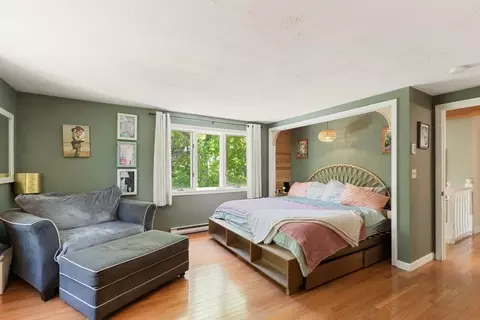 Bedroom - 71 Hesperus Ave, Gloucester, MA 01930 photo 3 of 6