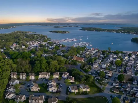 View/Area - 3 Carleton St #3, Wareham, MA 02558 photo 2 of 9