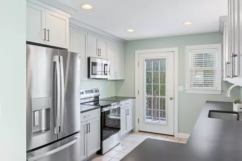 Kitchen - 3 Carleton St #3, Wareham, MA 02558 photo 1 of 4