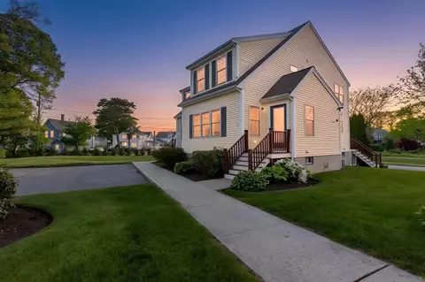 Exterior - 3 Carleton St #3, Wareham, MA 02558 photo 3 of 3