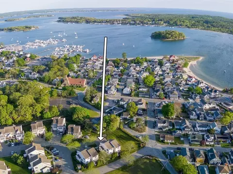 View/Area - 3 Carleton St #3, Wareham, MA 02558 photo 3 of 9
