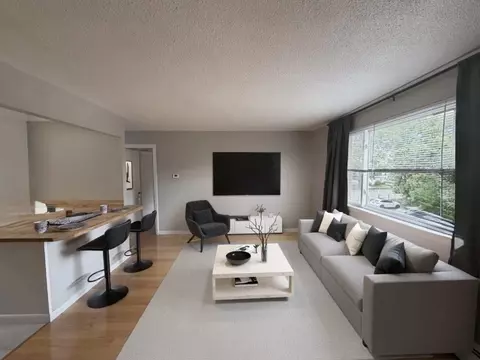 Living - 62 Purchase St #C3, Danvers, MA 01923 photo 2 of 2