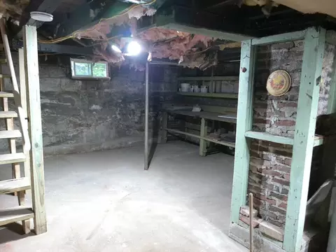 28 Gould St, Ware, MA 01082 photo 32