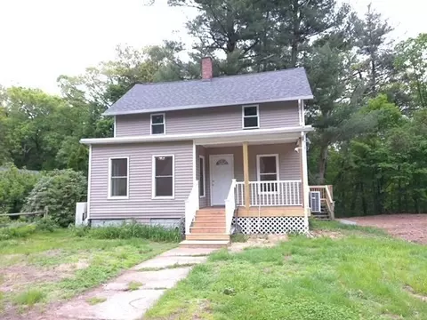28 Gould St, Ware, MA 01082