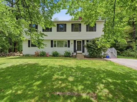 20 W Clifton St, Haverhill, MA 01832