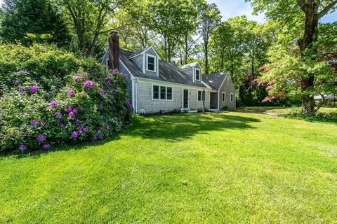 52 Ellis Cir, Yarmouth, MA 02675