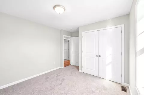 Bedroom - 39 Wallace, Springfield, MA 01119 photo 4 of 12