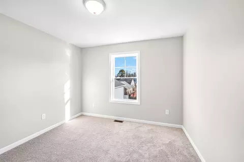Bedroom - 39 Wallace, Springfield, MA 01119 photo 5 of 12