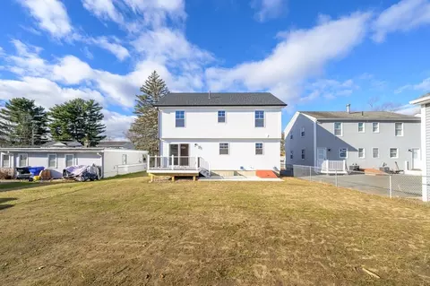 Exterior - 39 Wallace, Springfield, MA 01119 photo 5 of 5