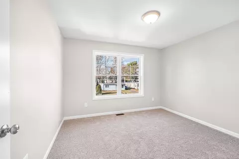 Bedroom - 39 Wallace, Springfield, MA 01119 photo 8 of 12