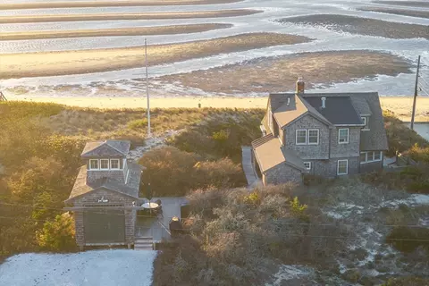1145 Kingsbury Beach Rd, Eastham, MA 02642