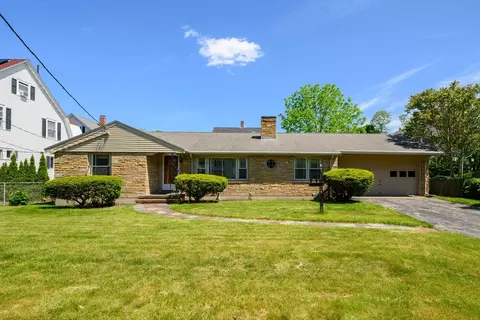 85 Elm St, Quincy, MA 02169