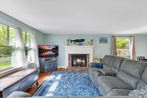 Living - 125 Highpoint Rd, Marstons Mills, MA 02648 photo 1 of 3