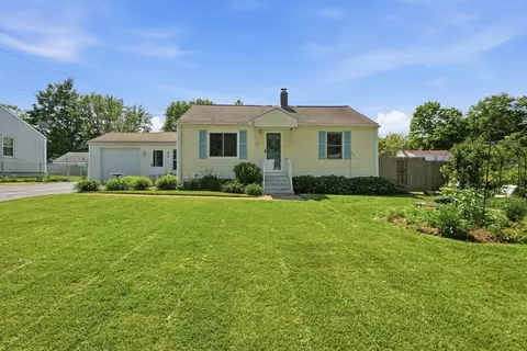 Exterior - 44 Harding St, Springfield, MA 01109 photo 3 of 6