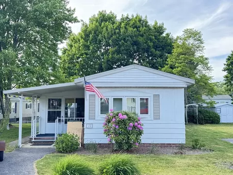 18 Garden Ln, Plainville, MA 02762
