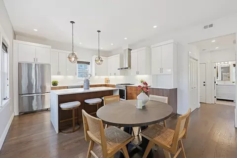 214 Waverley #214, Belmont, MA 02478